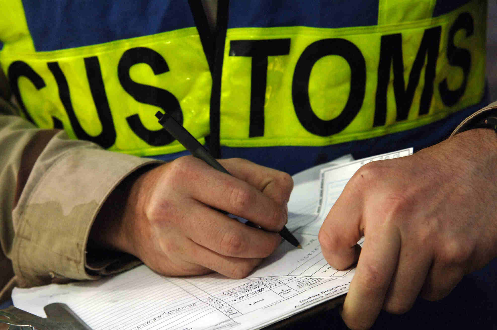 empl custom-brokerage
